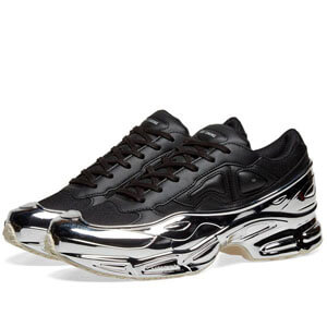 アディダス イージーブースト 偽物 完売必至♪アディダス×Raf Simons♪"RS OZWEEGO"♪