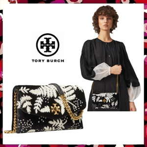 トリーバーチ バッグ 偽物 新作 Tory Burch キラ ベルベット チェーン ウォレット