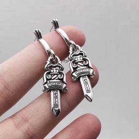 人気 CHROME HEARTS クロムハーツスーパーコピー ピアス #5 ダガー フープ シルバーイヤリング