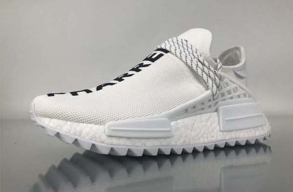 Adidas アディダススーパーコピー オリジナルスXシャネルXファレル ウィリアムストリプルネームHu NMD D97920 パロディ