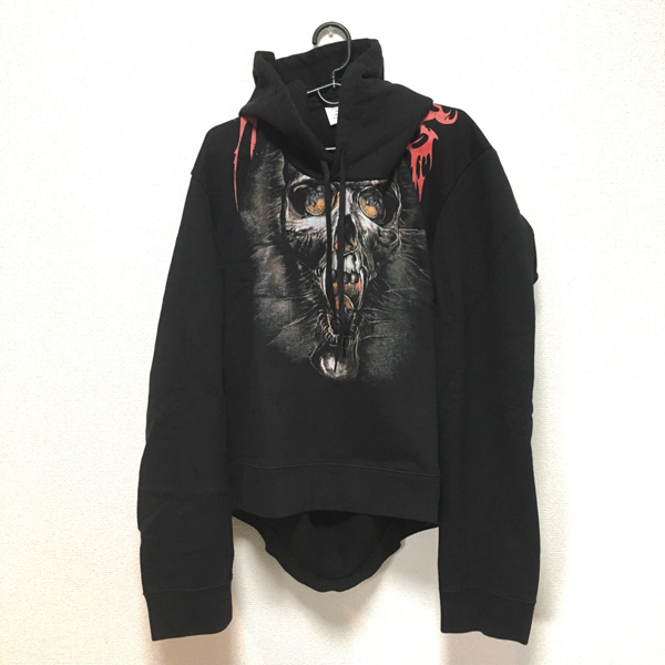 ヴェトモンスーパーコピー VETEMENTS Goth skull フーディー/パーカー ヴェトモン スカルプリント ウォシュ加工フーディー