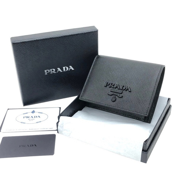 2018新作 PRADA プラダコピー モノクローム 二つ折り財布 1MV204 2EBW F0002