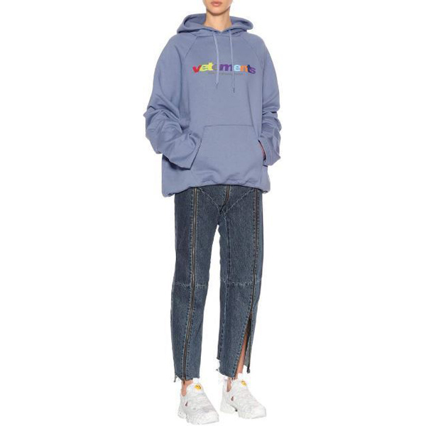 ヴェトモンスーパーコピー ローラ愛用Brand VETEMENTS Logo Print Oversized フーディ