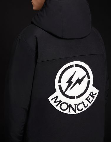 19/20秋冬新作【MONCLER モンクレールスーパーコピー】7モンクレール★日本未入荷モノトーンBIGロゴGLOSTER