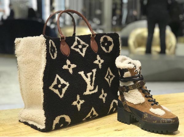 早い者勝ち★LV TEDDY ルイヴィトン オンザゴー 偽物 テディ もこもこジャイアントモノグラム 限定 On the go M55420