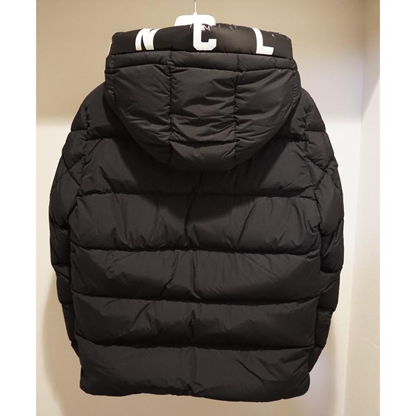 MONCLER モンクレール 偽物 芸能人【MONCLER 20/21秋冬】DUBOIS_BLACK