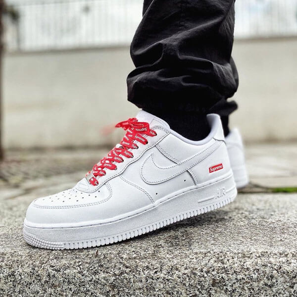 ★シュプリーム ナイキ スニーカー コピー supreme 偽物★ ナイキ AIR FORCE 1 LOW ★ White