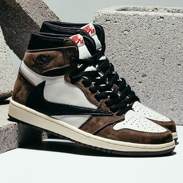 ナイキ エアージョーダン スニーカー コピー ナイキ Jordan 1 Retro High Travis Scott ジョーダン 1 レトロ