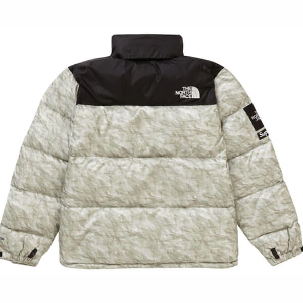 シュプリーム 偽物 シュプリーム The North Face Paper Print Nuptse Jacket