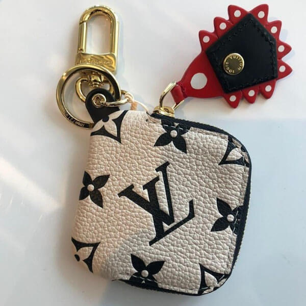 ルイ ヴィトン キーホルダー コピー LV Crafty 限定コレクション【先行予約】ポルト クレ・ポーチ M69721