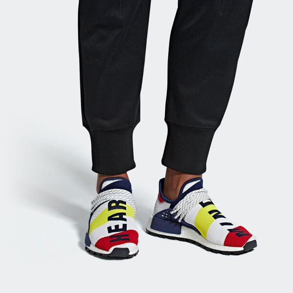 アディダス 偽物 イージーブースト【アディダス】超限定☆ Pharrell × BBC HU NMD "MULTI COLOR"