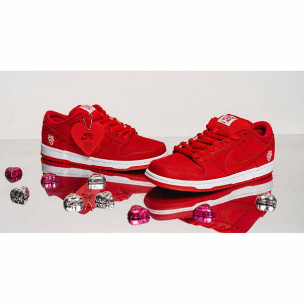 ナイキ スニーカー コピー ナイキ×GDC ナイキ SB Dunk Low Very Girls Don't Cry "RED" SS 19