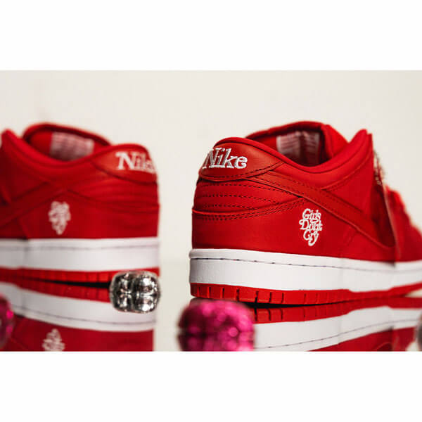 ナイキ スニーカー コピー ナイキ×GDC ナイキ SB Dunk Low Very Girls Don't Cry "RED" SS 19