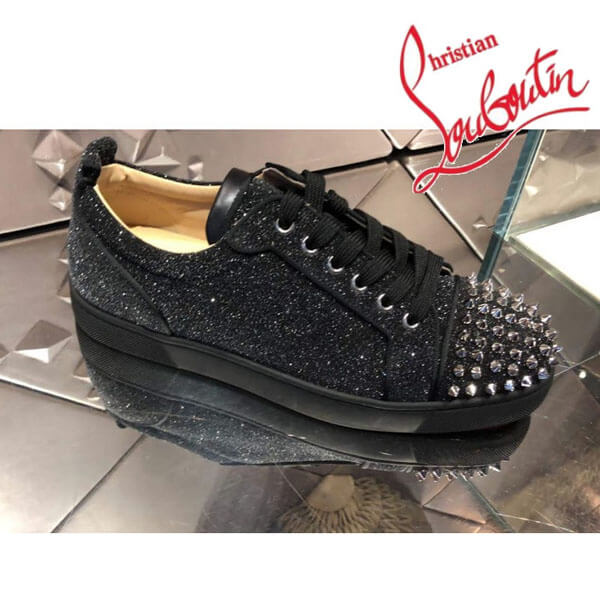 ルブタン スニーカー 偽物◆メンズ◆スニーカー◆【Christian Louboutin Louis Junior Spikes Orlato】 1200388BK65