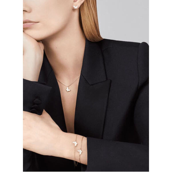 ヴァンクリーフ＆アーペル リング 偽物 Van Cleef & Arpels ダイヤリング VCARO1IG00