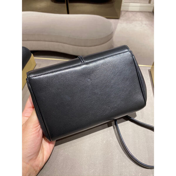 ジミーチュウ 財布 偽物【JIMMY CHOO】BRIA☆ウォレット☆Crossbody