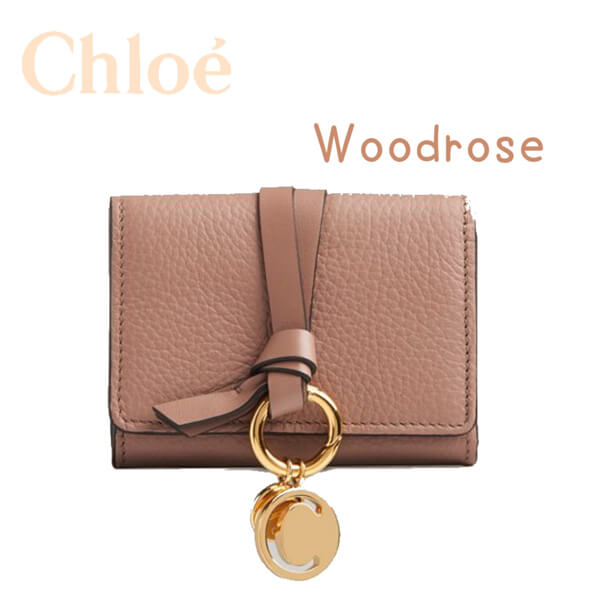 クロエ 最新 財布 偽物【CHLOE】「ALPHABET」トリフォールドウォレット