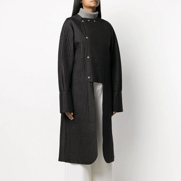 ジル・サンダー コート 偽物 JS043 LOOK14 QUILTED SILK COAT WITH DETACHABLE SLEEVE