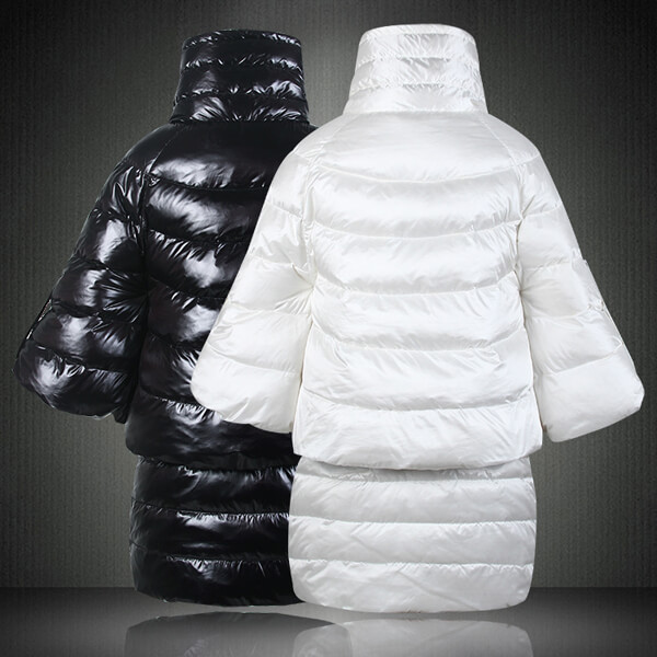 大人気2014-2015 AW新作!!MONCLER(モンクレールスーパーコピー)レディースダウンジャケット 3018