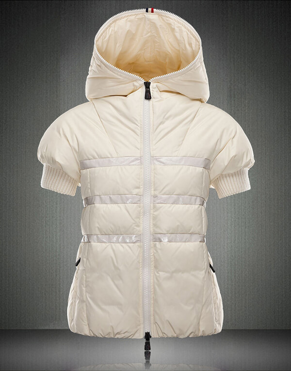 大人気2014-2015 AW新作!!MONCLER(モンクレールスーパーコピー)レディースダウンジャケット 300967