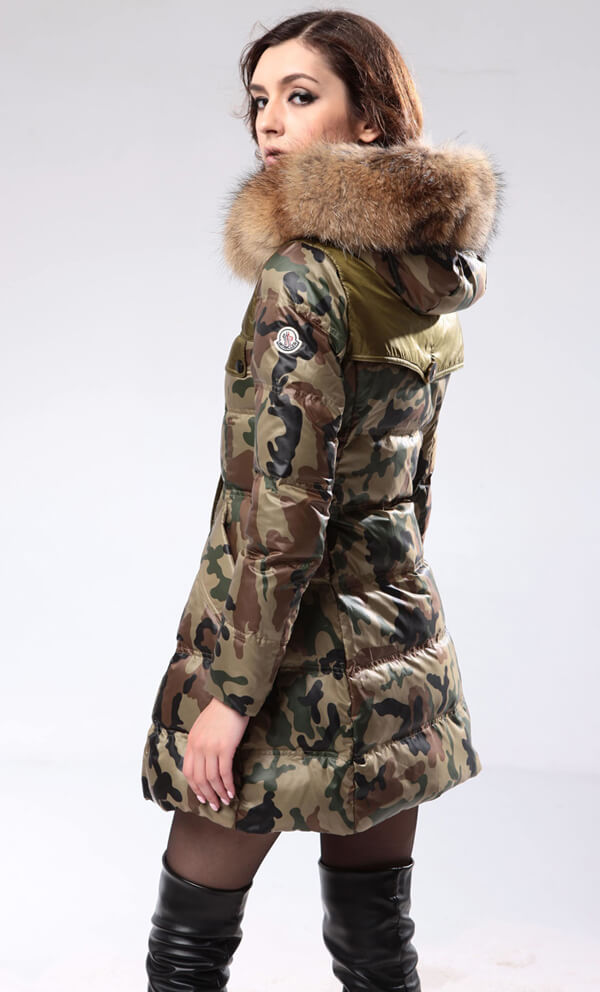 業界最高品質2015AW新作!!MONCLER(モンクレールスーパーコピー)レディースcamouflage迷彩ダウンジャケット8802 