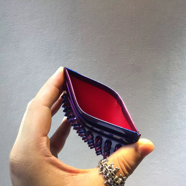 15AW最新作！ Christian Louboutin ☆Kios Spikes クリスチャン ルブタン財布スーパーコピーパテント☆★カードケース★